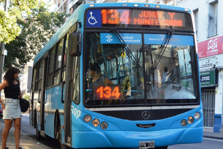 Líneas de colectivos recuperan sus antiguos recorridos